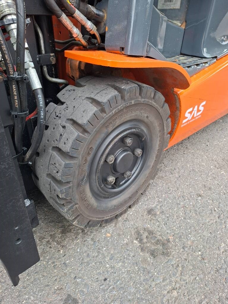 Toyota 8FBMK20T sähkötrukki - Image 7