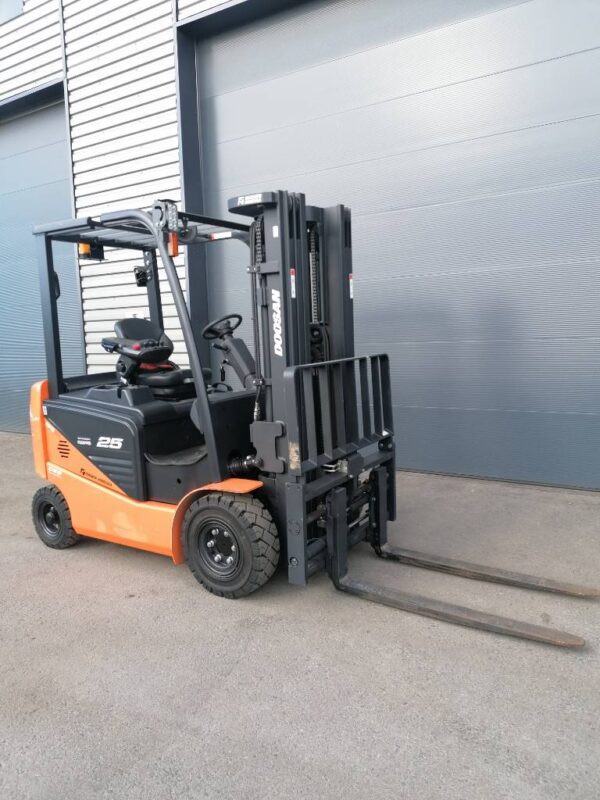 Doosan B 25 NS - Image 2
