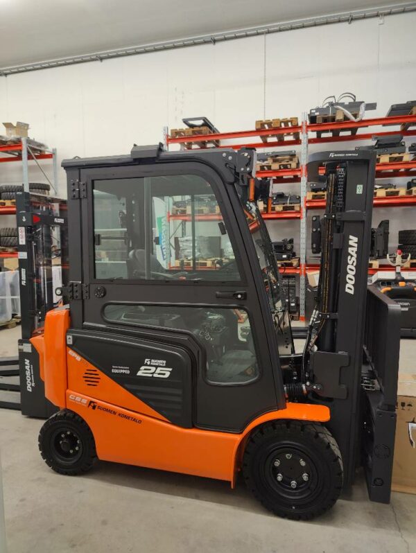 Doosan B25NS TARJOUS! - Image 2