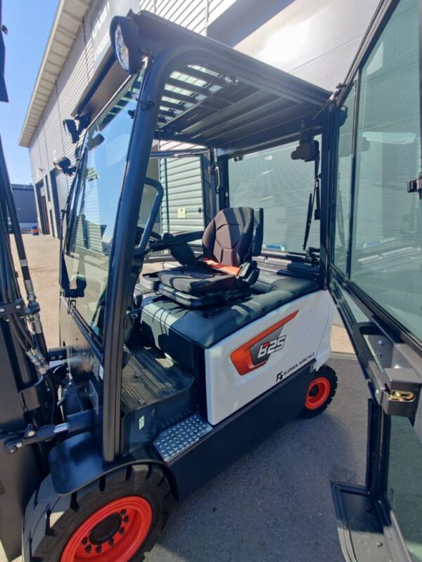 Bobcat B25X-7 PLUS Sähkötrukki - Image 7