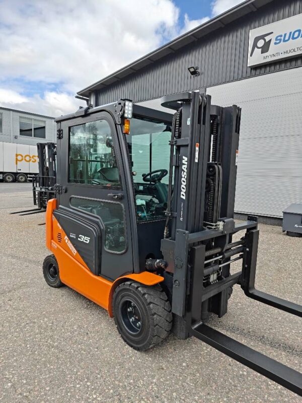 Doosan B35NS Sähkötrukki - Image 7