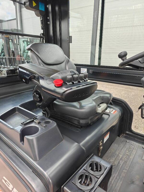 Doosan B35NS Sähkötrukki - Image 9