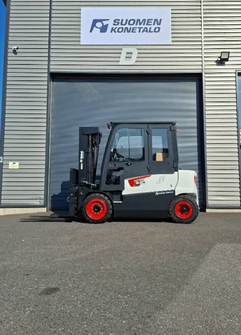 Myydään Bobcat B50X-7 Li-ion Sähkötrukki