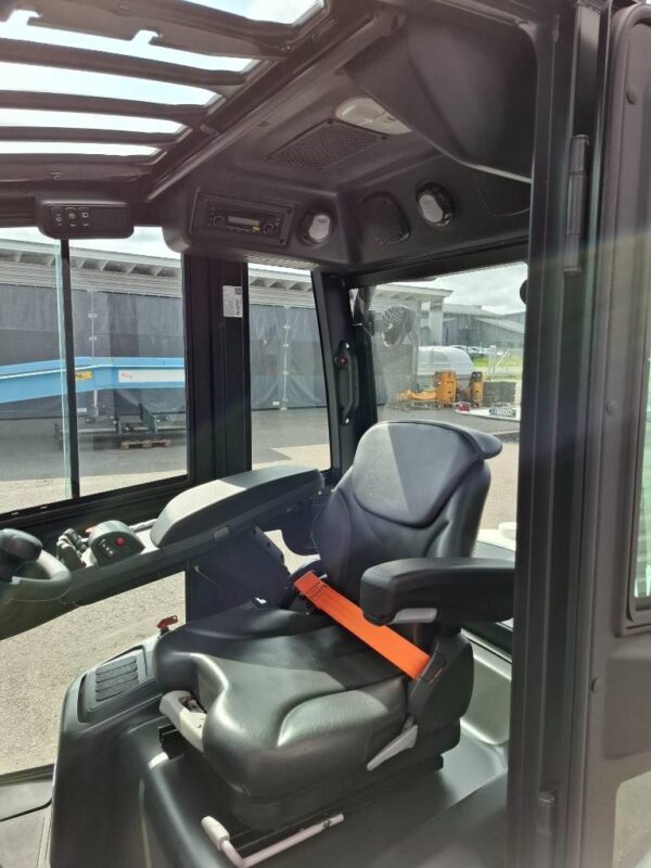 Bobcat D30S-9 Dieseltrukki - Image 5