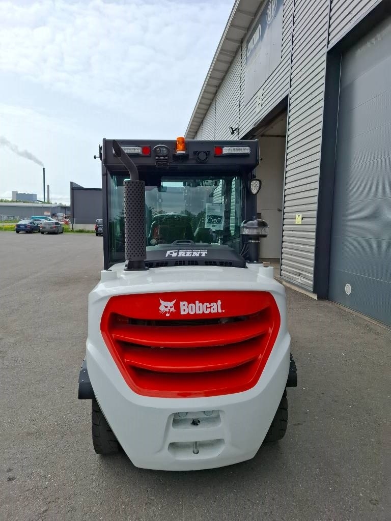 Bobcat D55C-9 Dieseltrukki - Image 3