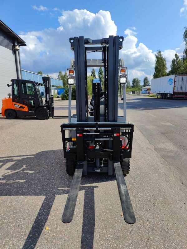 Heli CPD16SQ LITIUM sähkötrukki - Image 3