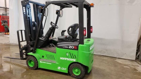 Myydään Silverstone CPD20L1S LI-ION Sähkötrukki