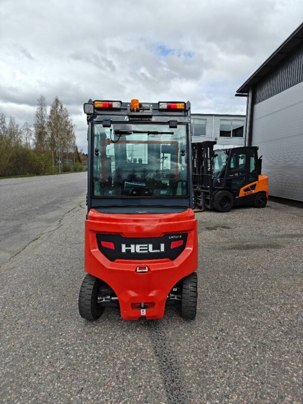 Heli CPD25-GB2LI-S Sähkötrukki Litiumakulla - Image 3