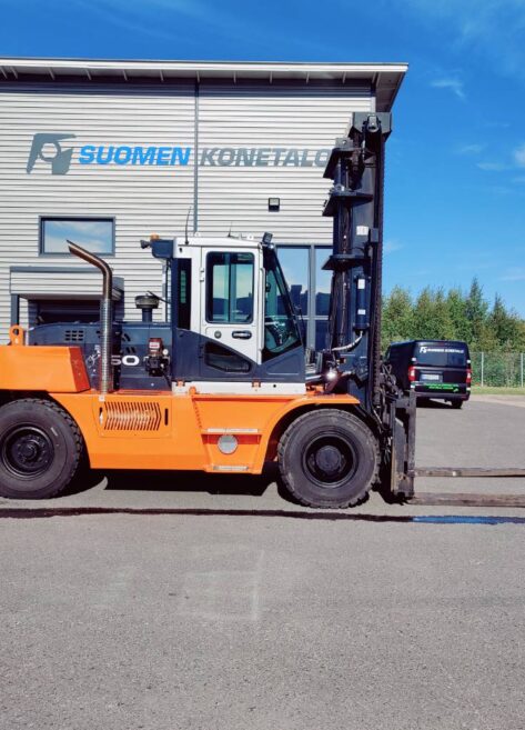 Myydään Doosan D160S -7 Vastapainotrukki