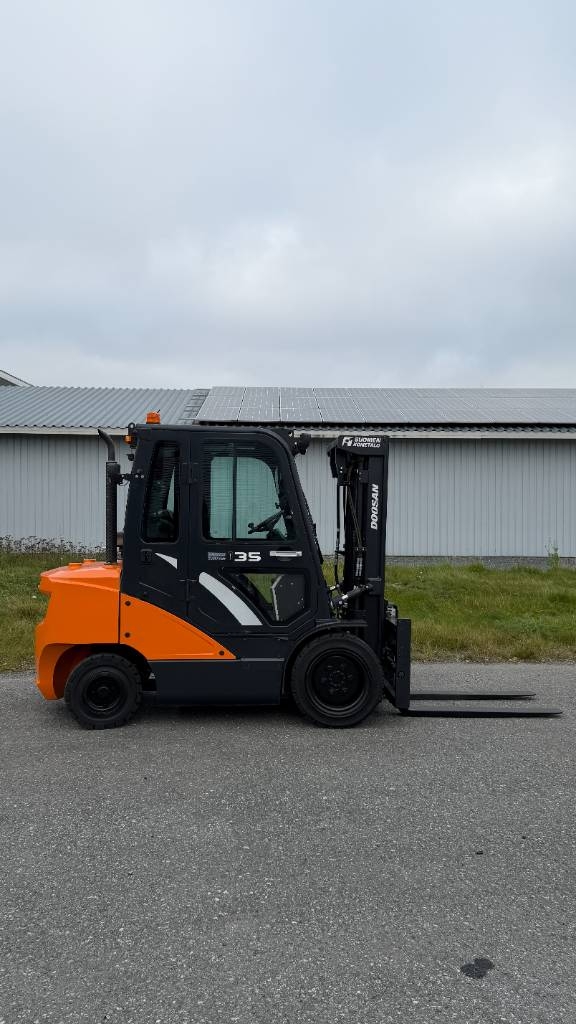 Doosan D35C-7 Dieseltrukki - Image 2