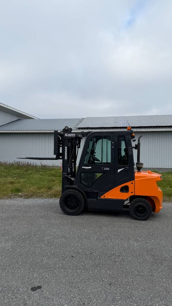 Doosan D35C-7 Dieseltrukki - Image 6