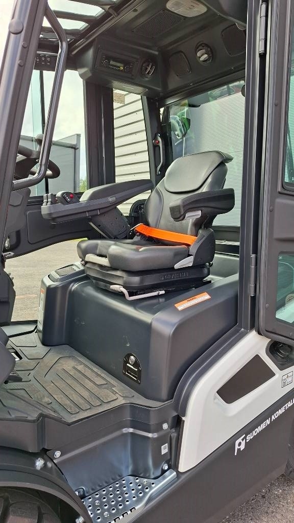 Bobcat D35C-9 Dieseltrukki - Image 8