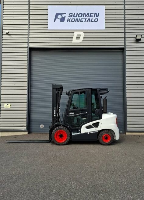 Myydään Bobcat D35C-9 Dieseltrukki VARATTU