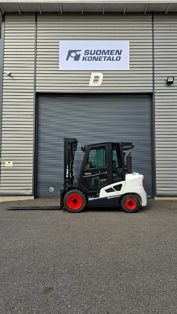 Myydään Bobcat D35C-9 Dieseltrukki VARATTU