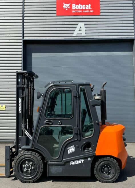 Myydään Doosan D35NXP Dieseltrukki vuokralla 1.5.-31.8.2025 AH