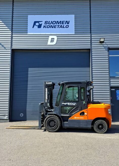 Myydään Doosan D50SC-7 dieseltrukki