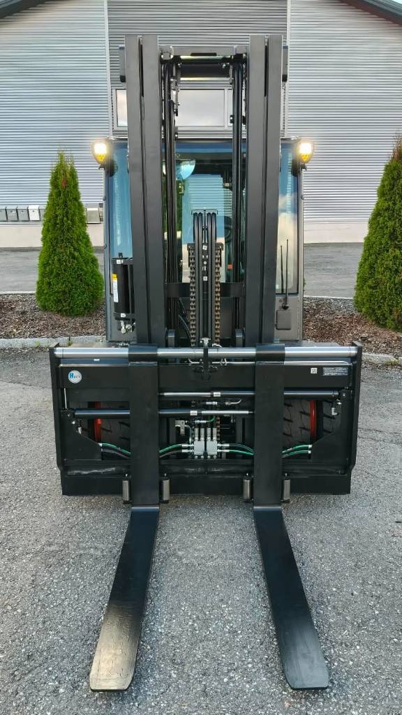 Bobcat D55SC-9 Dieseltrukki - Image 4
