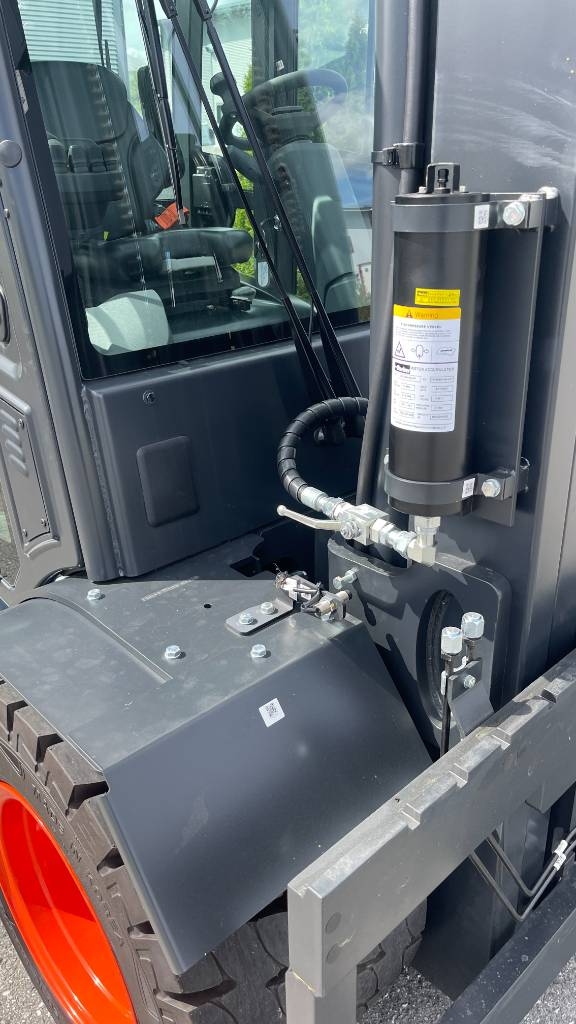 Bobcat D55SC-9 Dieseltrukki - Image 10