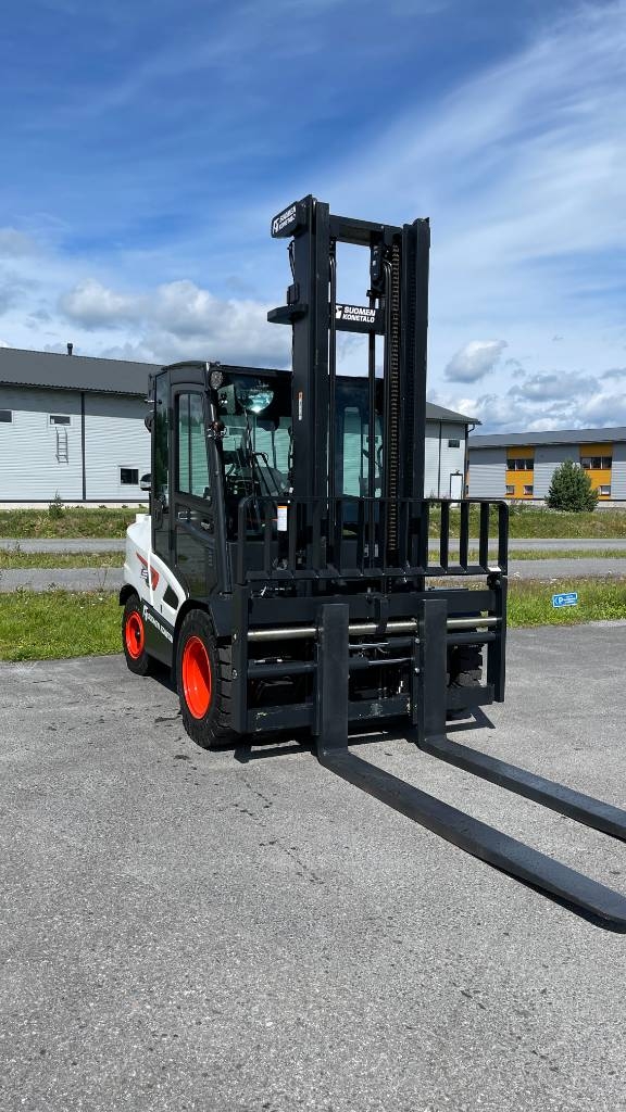 Bobcat D55SC-9 Dieseltrukki (Tulossa!) - Image 3