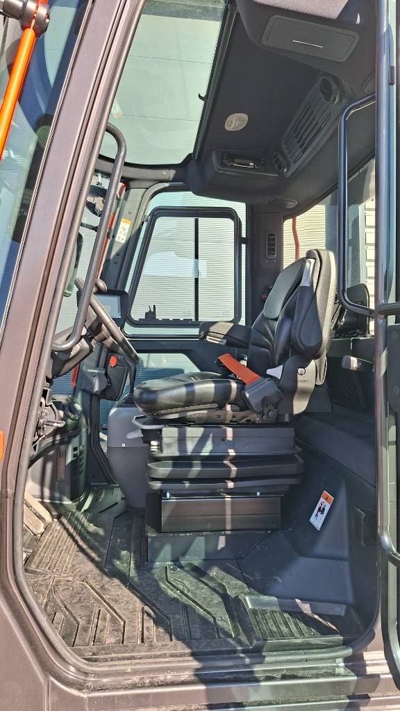 Bobcat D60S-9 Dieseltrukki - Image 8