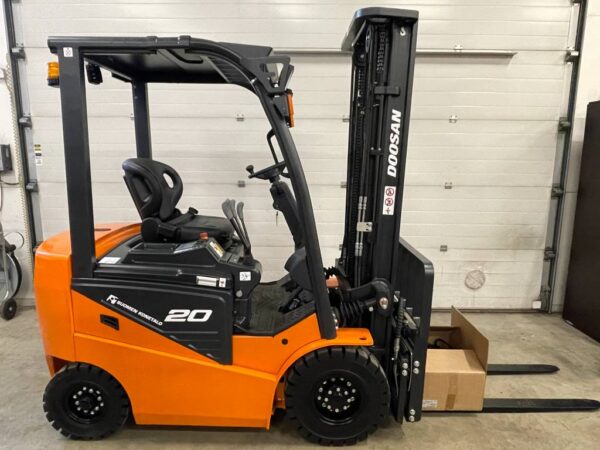 Doosan B20NSC Sähkövastapainotrukki - Image 2