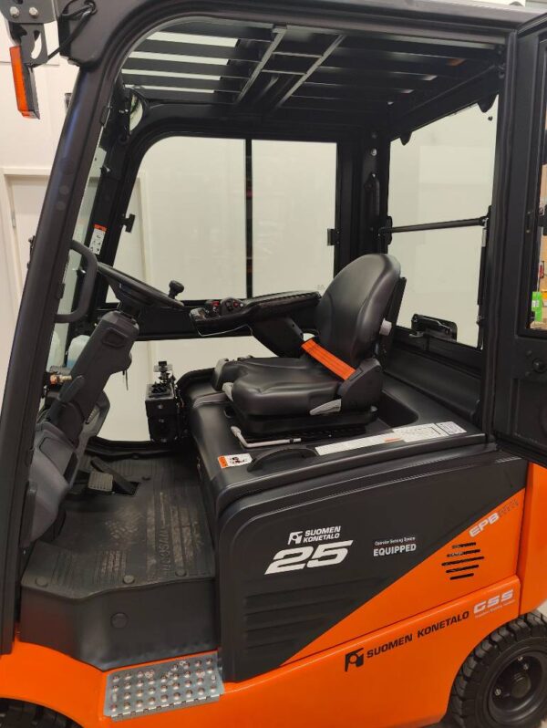 Doosan B25NS Sähkötrukki (varattu 30.5 asti) - Image 5