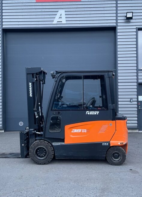 Myydään Doosan B35X-7 PLUS Sähkötrukki