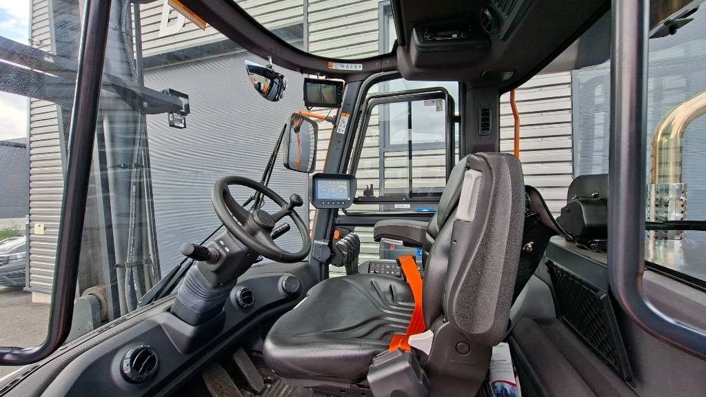 Doosan D160S-9 dieseltrukki - Image 9