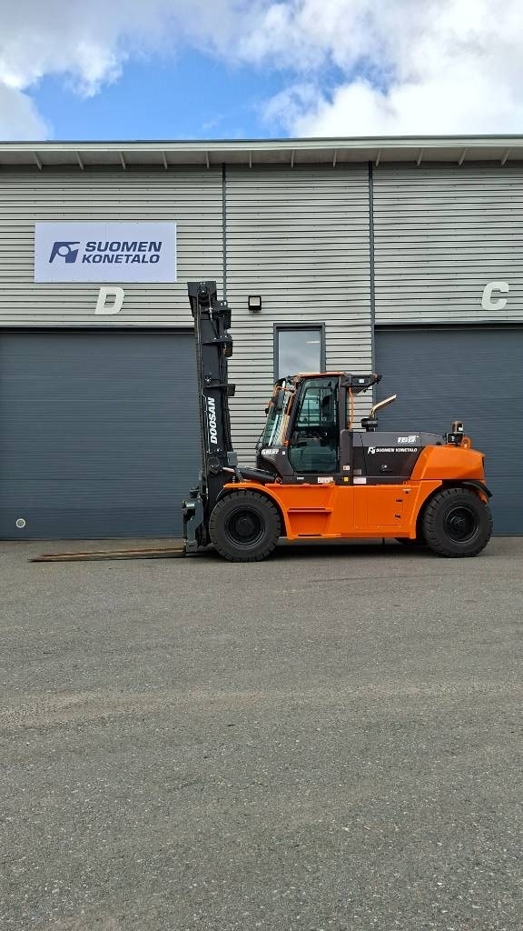 Myydään Doosan D160S-9 dieseltrukki