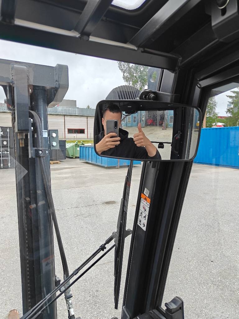 Doosan D25S-9 Diesel - Image 10