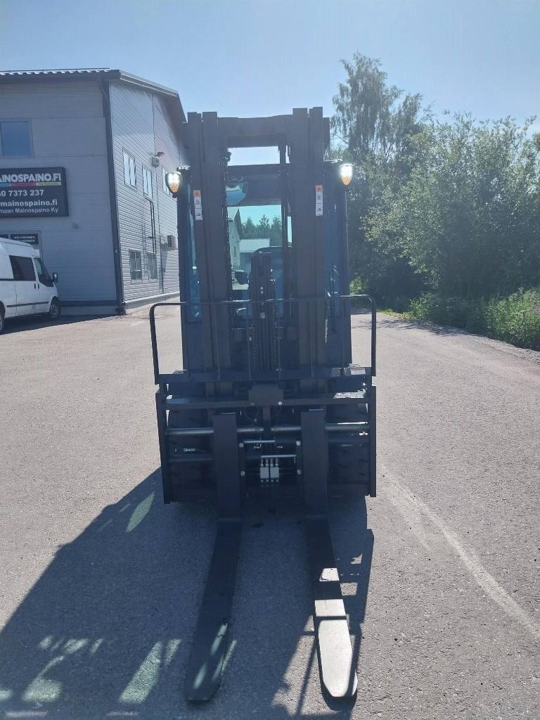 Doosan D30S-9 Vastapainotrukki - Image 5