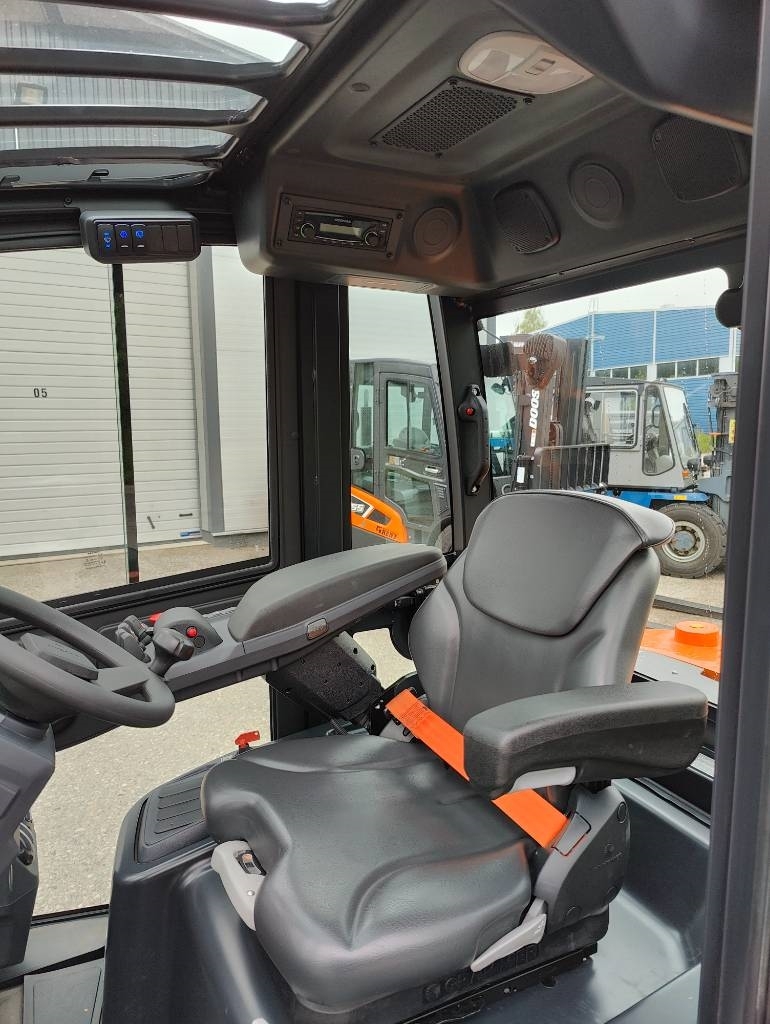 Doosan D35C-9 dieseltrukki - Image 5