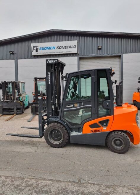 Myydään Doosan D35C-9 dieseltrukki - Varattu
