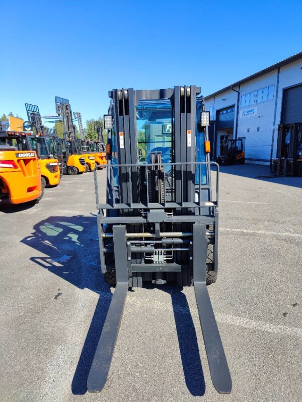 Doosan D35NXP dieseltrukki - Image 3