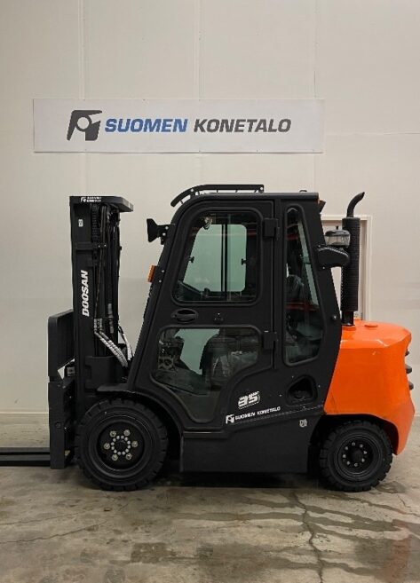 Myydään Doosan D35NXP vastapainotrukki