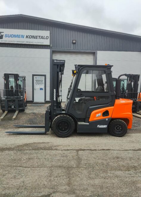 Myydään Doosan D35NXS dieseltrukki