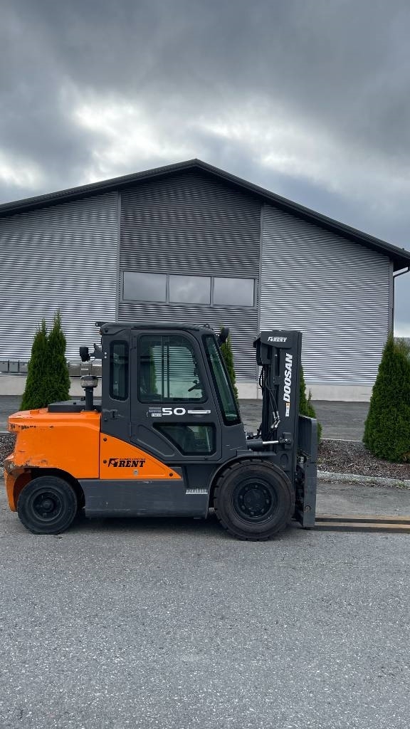 Doosan D50SC-7 - Dieseltrukki - Image 2