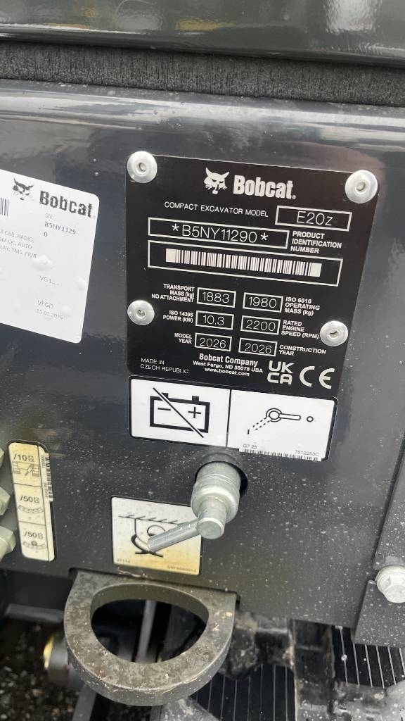 Bobcat E20z Kallistuvalla liittimellä - Image 23