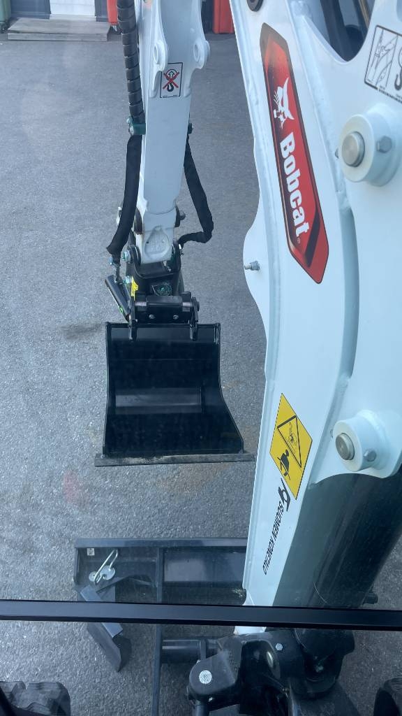 Bobcat E20z Kallistuvalla liittimellä - Image 9