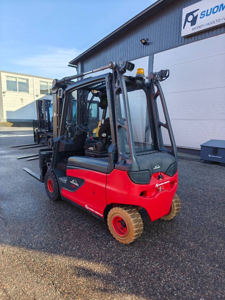 Linde E25L sähkötrukki hyvällä akulla! - Image 6