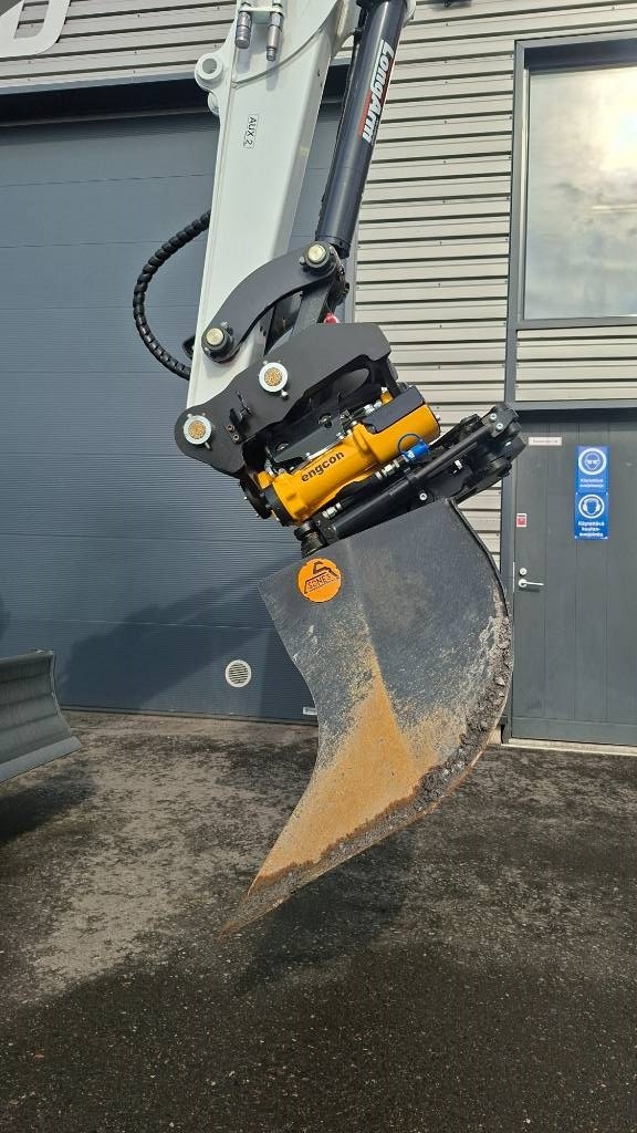 Bobcat E60 kaivinkone Engcon pyörittäjällä - Image 11