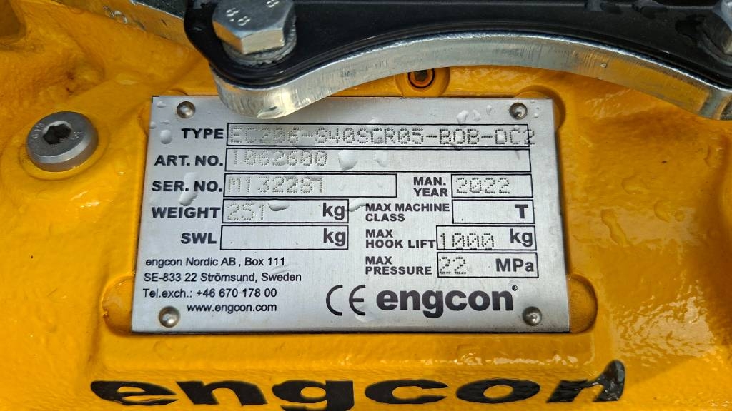 Bobcat E60 kaivinkone Engcon pyörittäjällä - Image 24