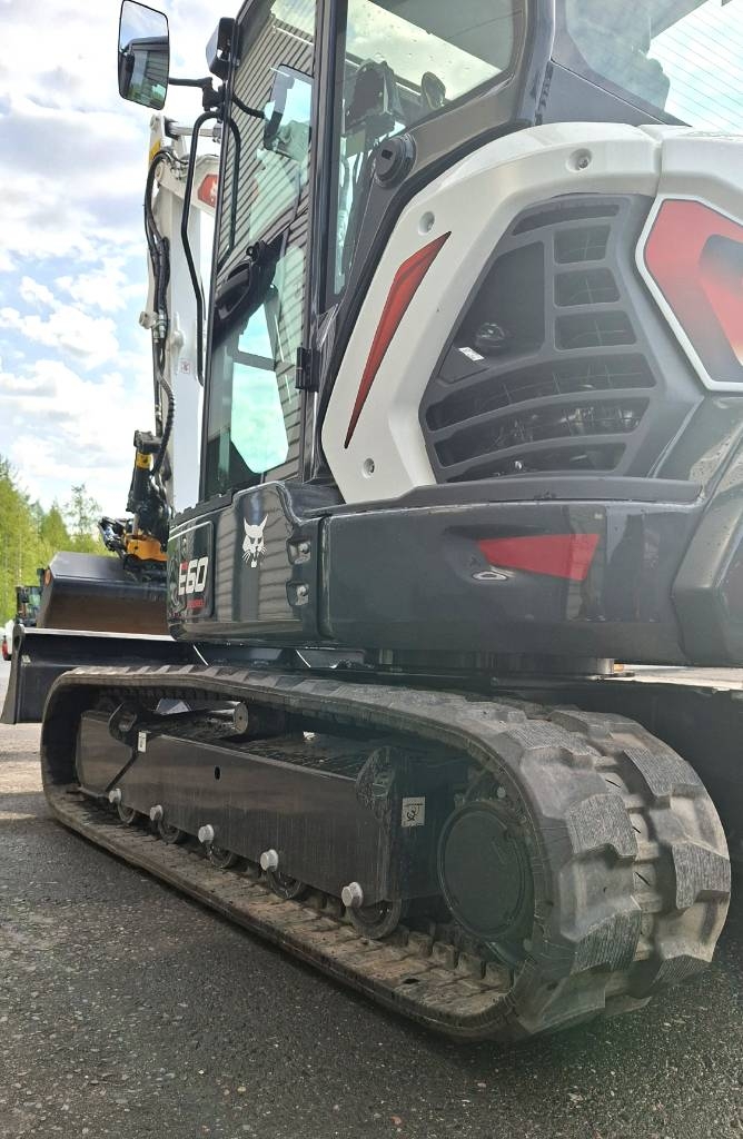 Bobcat E60 kaivinkone Engcon pyörittäjällä - Image 5