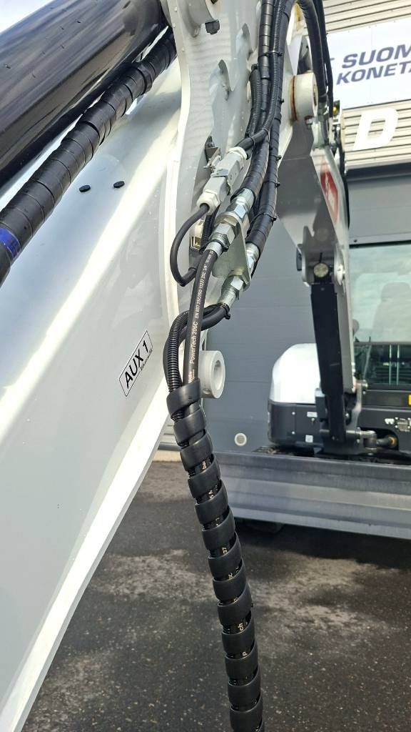 Bobcat E60 kaivinkone Engcon pyörittäjällä - Image 9