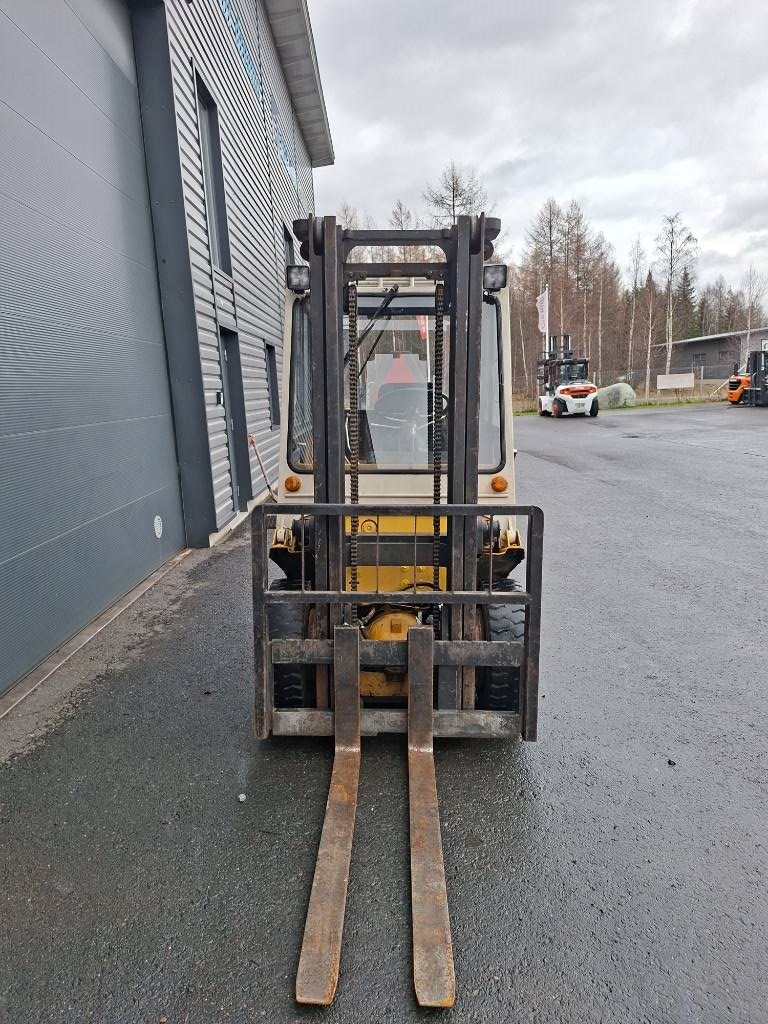 TCM FD20 Dieseltrukki - Image 4