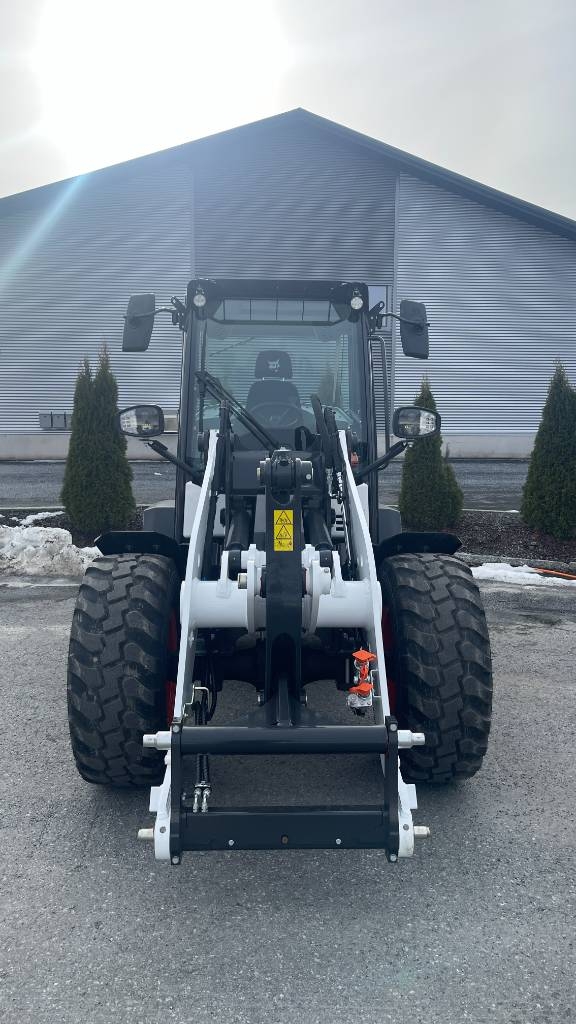 Bobcat L95 Pyöräkuormaaja - Image 4