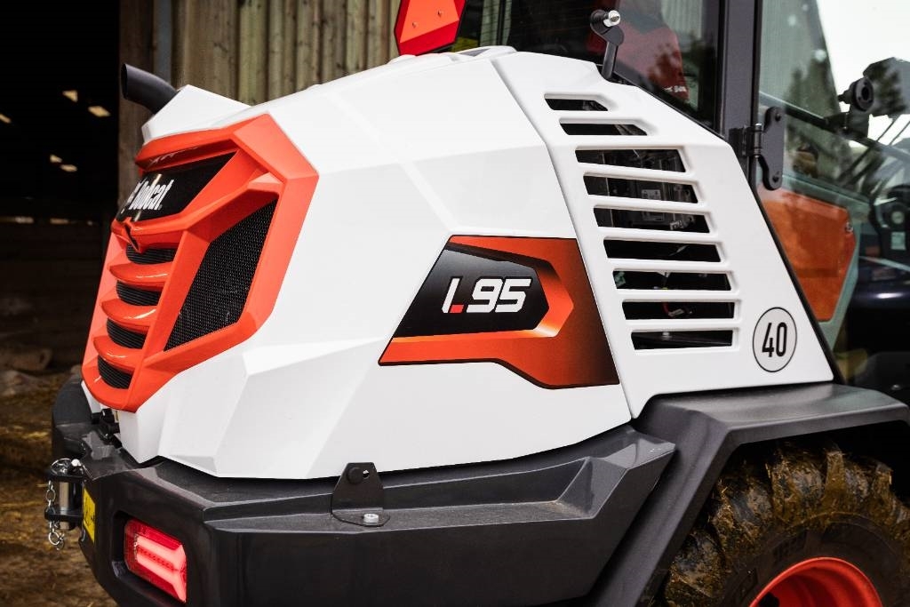 Bobcat L95 Pyöräkuormaaja - Image 35