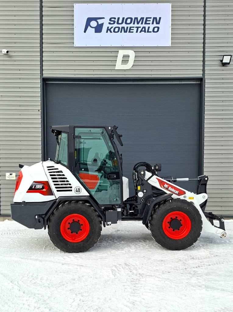 Bobcat L95 Pyöräkuormaaja RENT - Image 2
