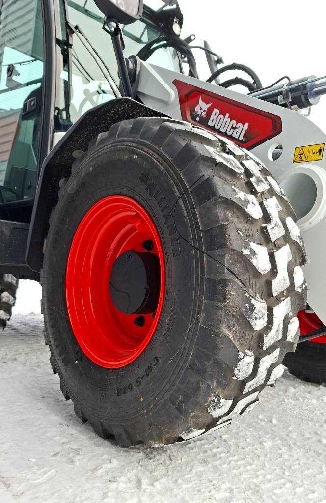 Bobcat L95 Pyöräkuormaaja RENT - Image 18