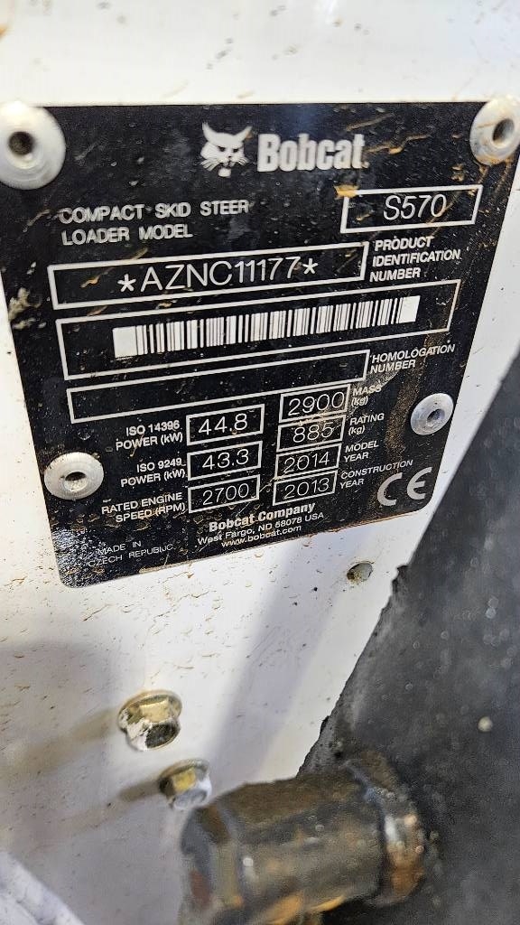 Myydään Bobcat S 570 liukuohjattu kuormaaja